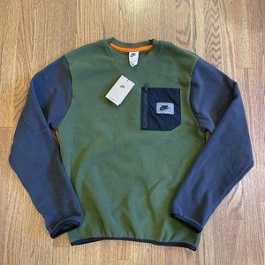 Nike NSW Therma-FIT Utility Fleece Rough Olive Green Sz Extra Small DQ5104-326
